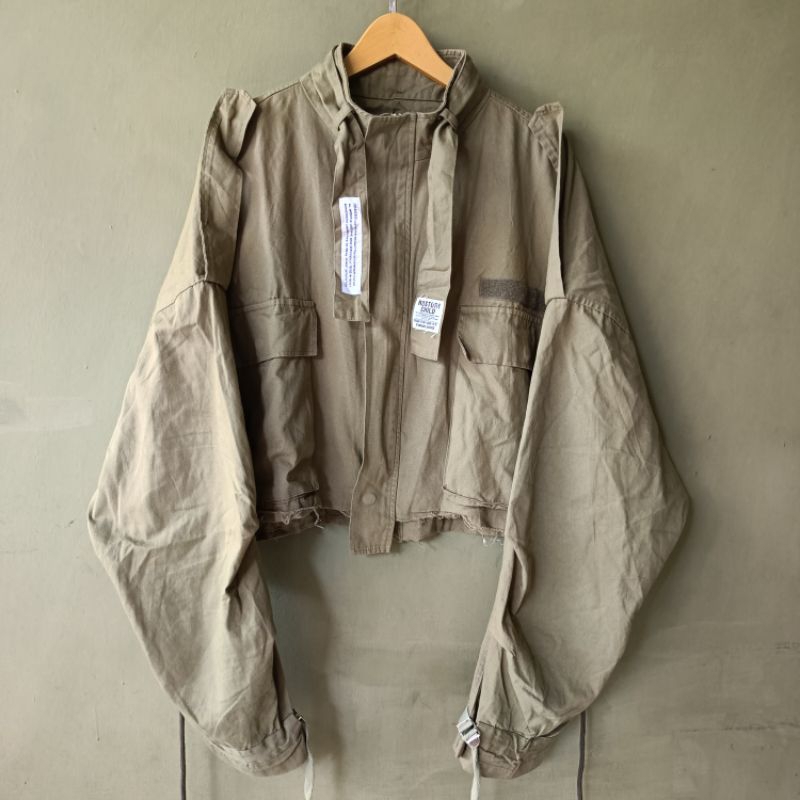 Jual JAKET CROP RIPPED KOREAN STYLE VINTAGE ARMY ELF Shopee Indonesia