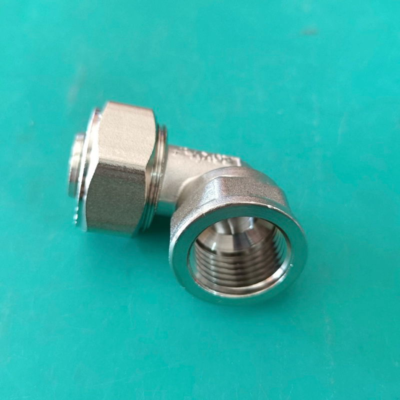 Jual Keni Cooper Knee Sambung Drat Dalam 3/4