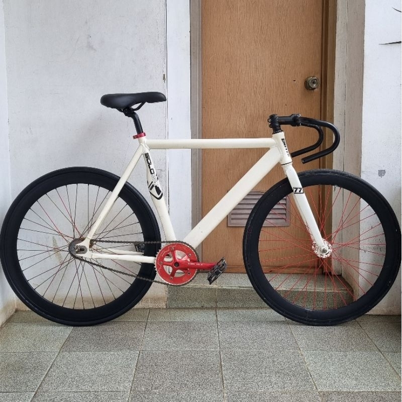 Jual fullbike fixie soloist 77 gen 2 size 54 Shopee Indonesia