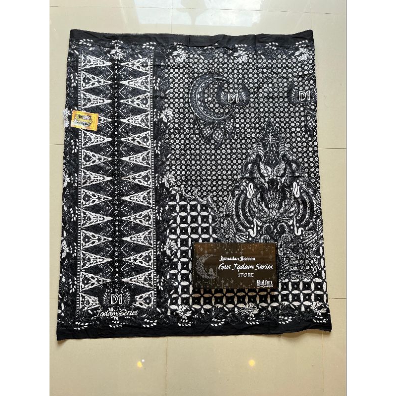 Jual Sarung EDISI RAMADHAN Sarung Gus Iqdam series original plus box