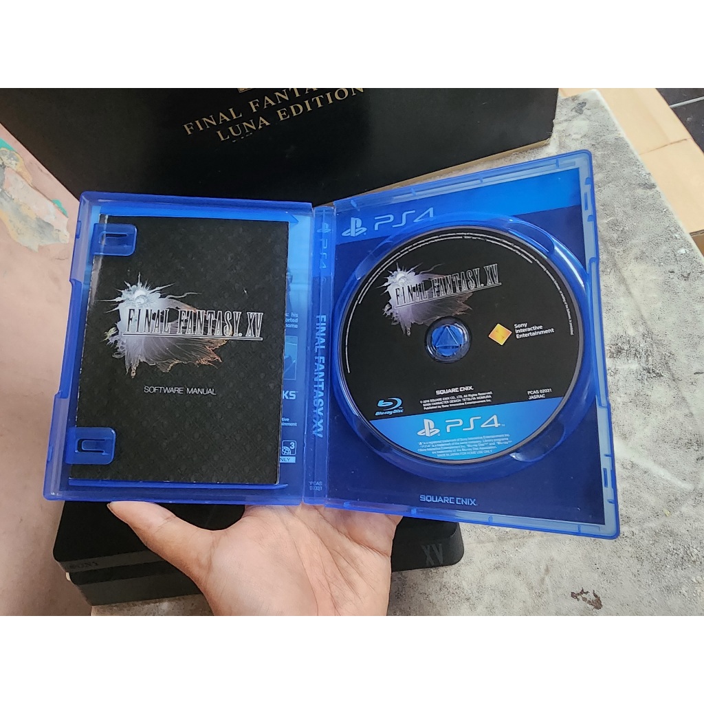 SONY きわどい PlayStation4 ファイナルファンタジーXVルナエディション