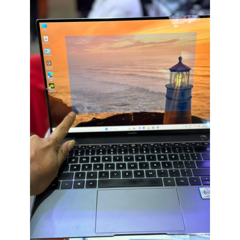 Jual Laptop Huawei Mach-Wax9 Core i7 Gen10 Ram 16Gb Ssd 512Gb 14" Touch ...