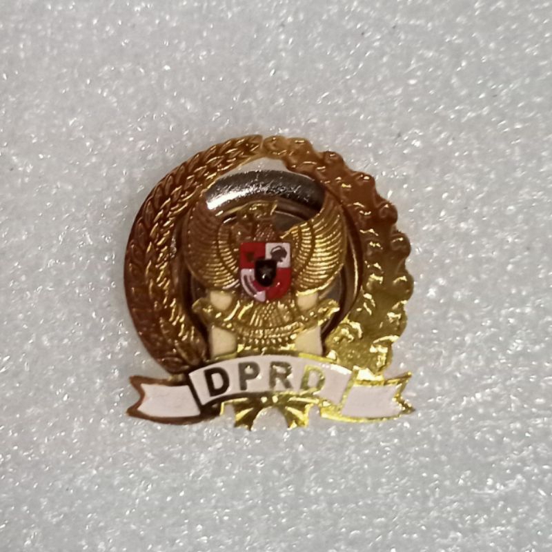 Jual Pin DPRD Kuningan | Shopee Indonesia
