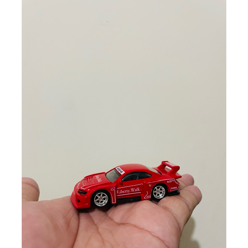 Jual hotwheels LB super silhouette nissan silvia s15 lbwk red edition ...