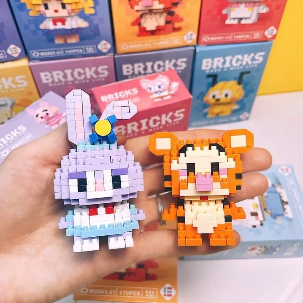 Bricks Nano Block DYI Mainan Karakter Kartun Ukuran Mini | AutoStock