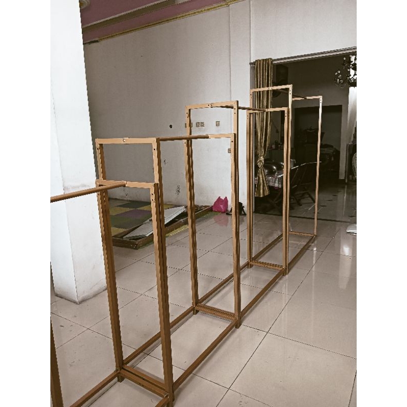 Jual display baju astetik/display baju pipa kotak/display baju kokoh ...