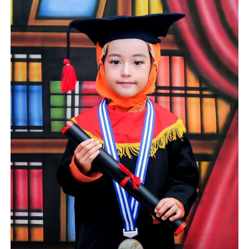 Jual Jasa Edit Foto Karikatur Wisuda Anak TK/PAUD/RA/SD/SMP/SMA/SARJANA