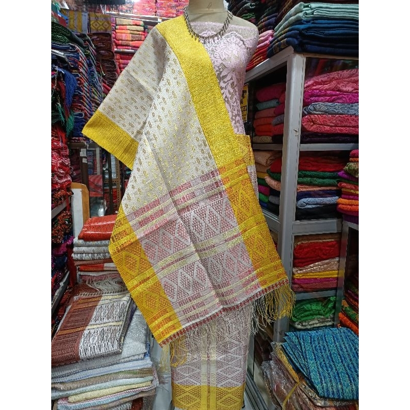 Jual Tenun Gedogan Sultan , Motif Piala PucukRebung, Donggala ...