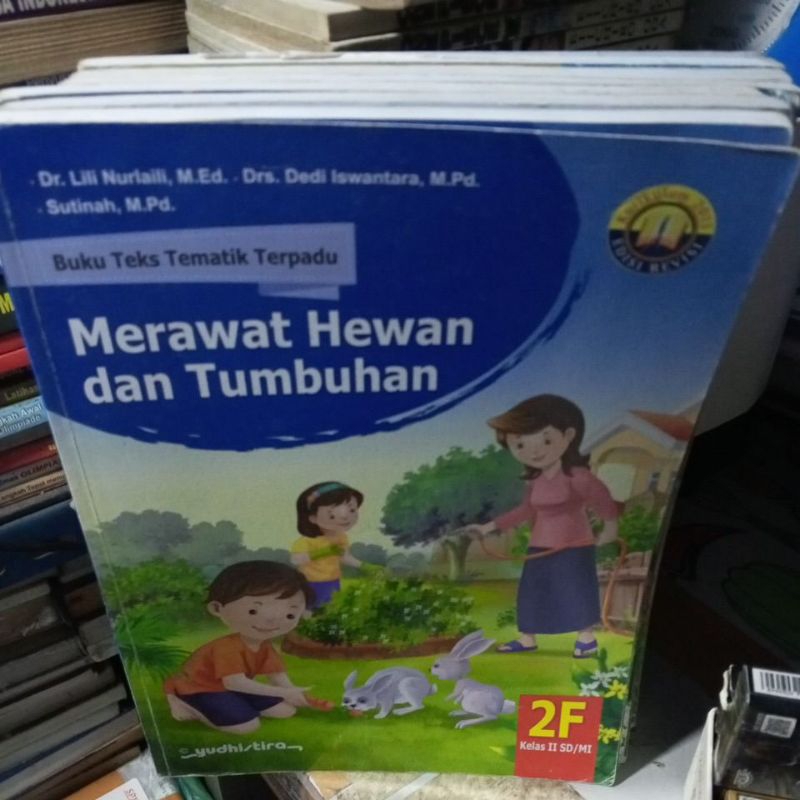 Jual BUKU TEKS TEMATIK TERPADU UNTUK SD KELAS 2 TEMA 2F (MERAWAT HEWAN ...