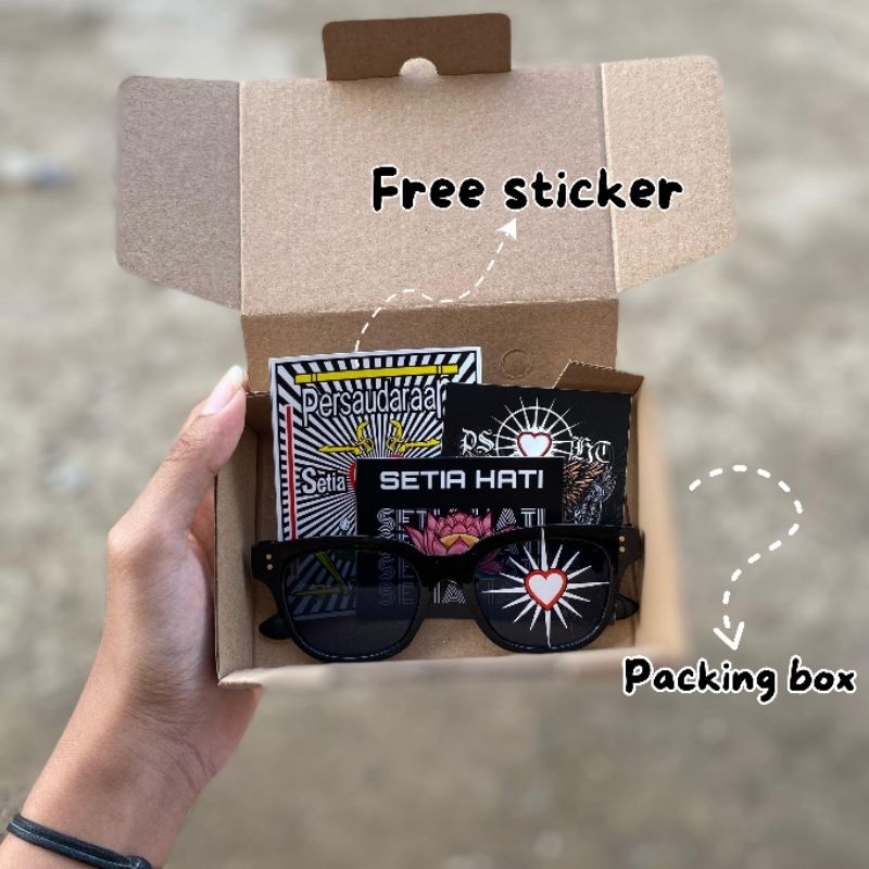 Jual Kacamata Psht hati bersinar Free stiker dan box | Shopee Indonesia