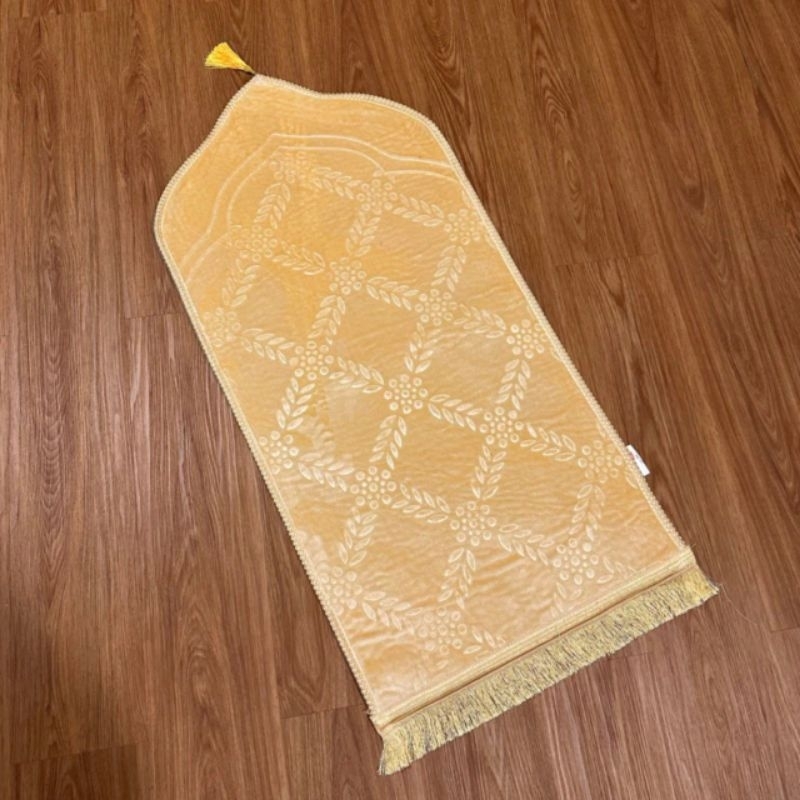 Sajadah Mini Kubah Polos Embos Kepala Anti Slip / Licin Tebal Turki