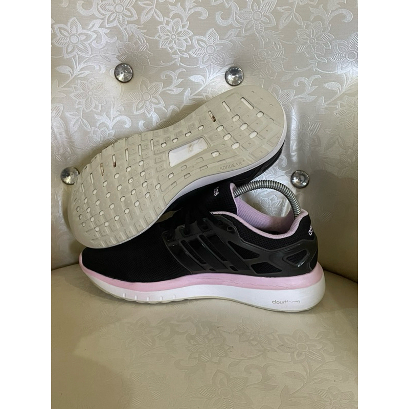 Jual Sepatu running merk adidas (sepatu second/thrift) | Shopee Indonesia