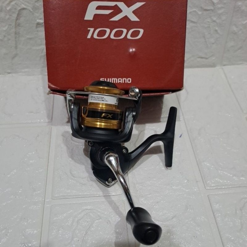 harga reel shimano fx 1000 FC Spinning (1000–4000) Balance technology within the FX eliminates wobble while reeling and provides anglers a reel with increased sensitivity and smoothness Reel Pancing 200 Ribuan Murah