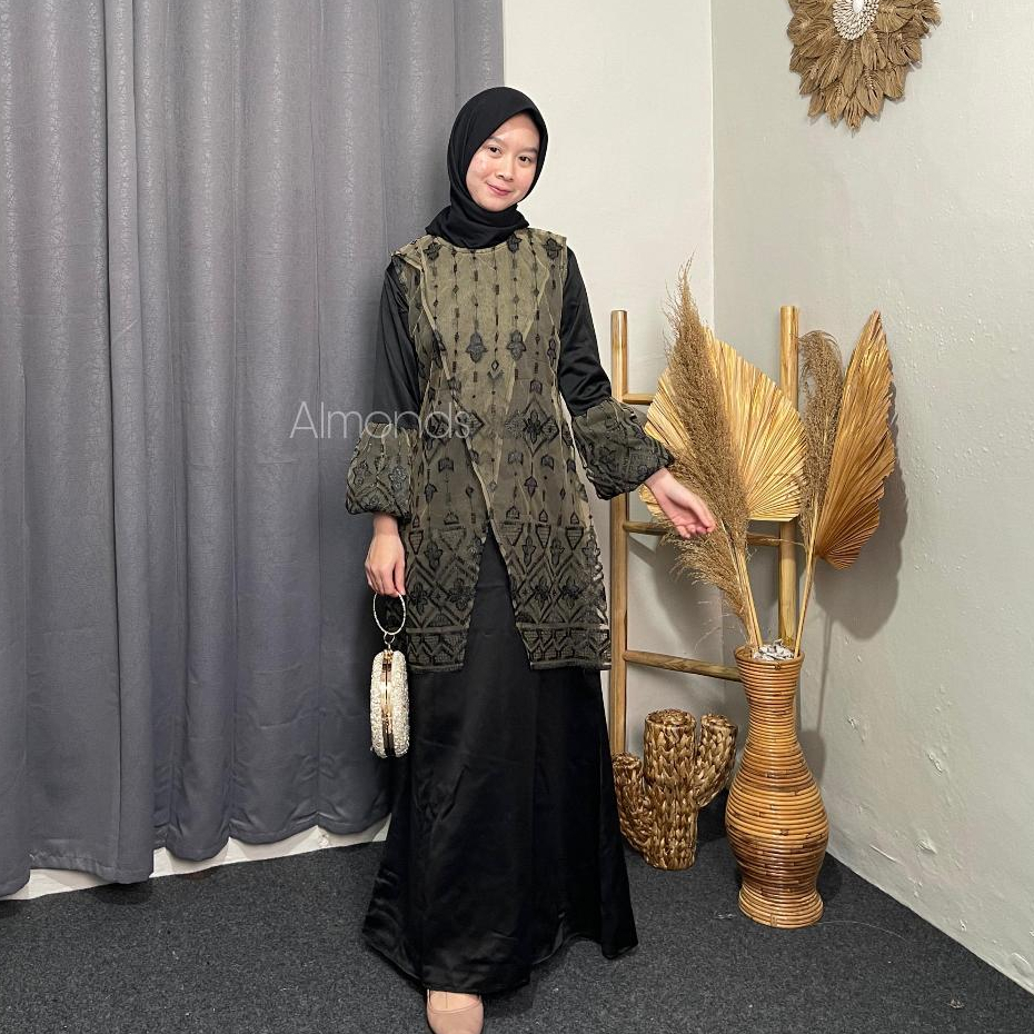 Jual Sarah Dress + Vest Outer Tile Brukat Inner Satin Silk Busui Gamis ...