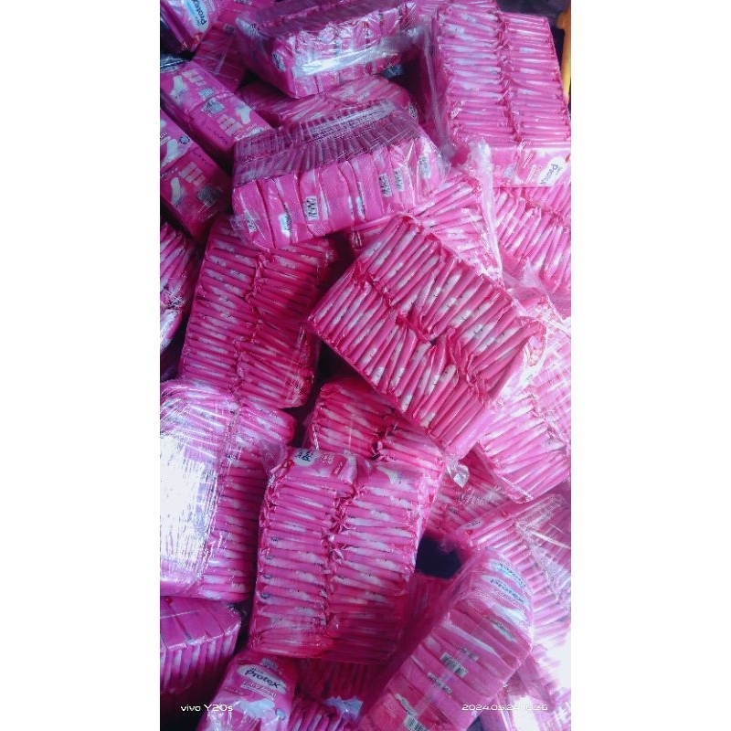 Jual pembalut Charm bodyfit renceng 23cm isi 100 | Shopee Indonesia