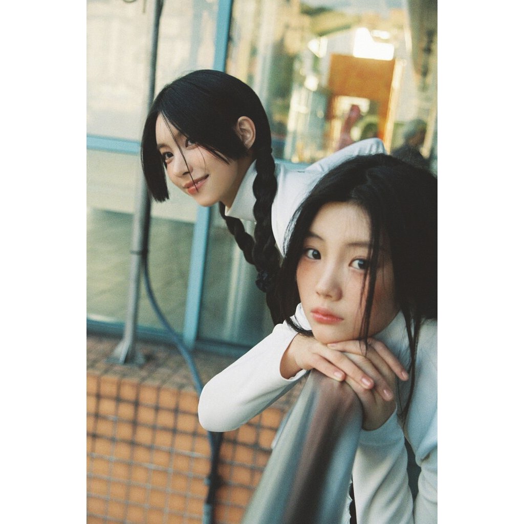 Jual Poster ILLIT Magnetic / Super Real Me (Part 1) | Poster Kpop