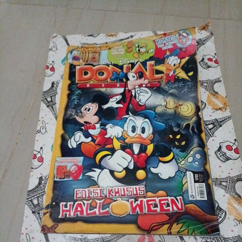 Jual Komik Walt Disney Donal bebek edisi khusus Halloween | Shopee ...