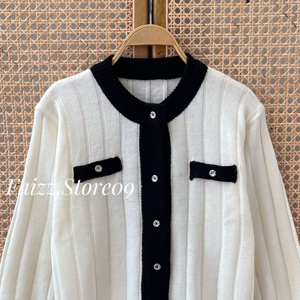 Jual Amisha Cardigan Rajut Stripe Kancing Salur Wanita Lengan Panjang ...