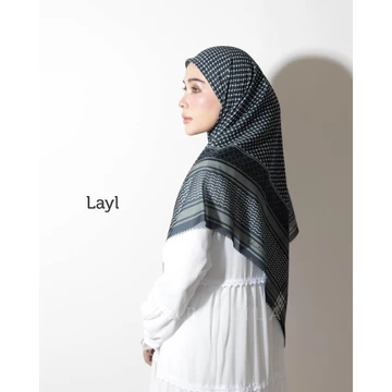 Keffiyeh Scarf By Hijab Alila Dan Hamidah Rachmayanti