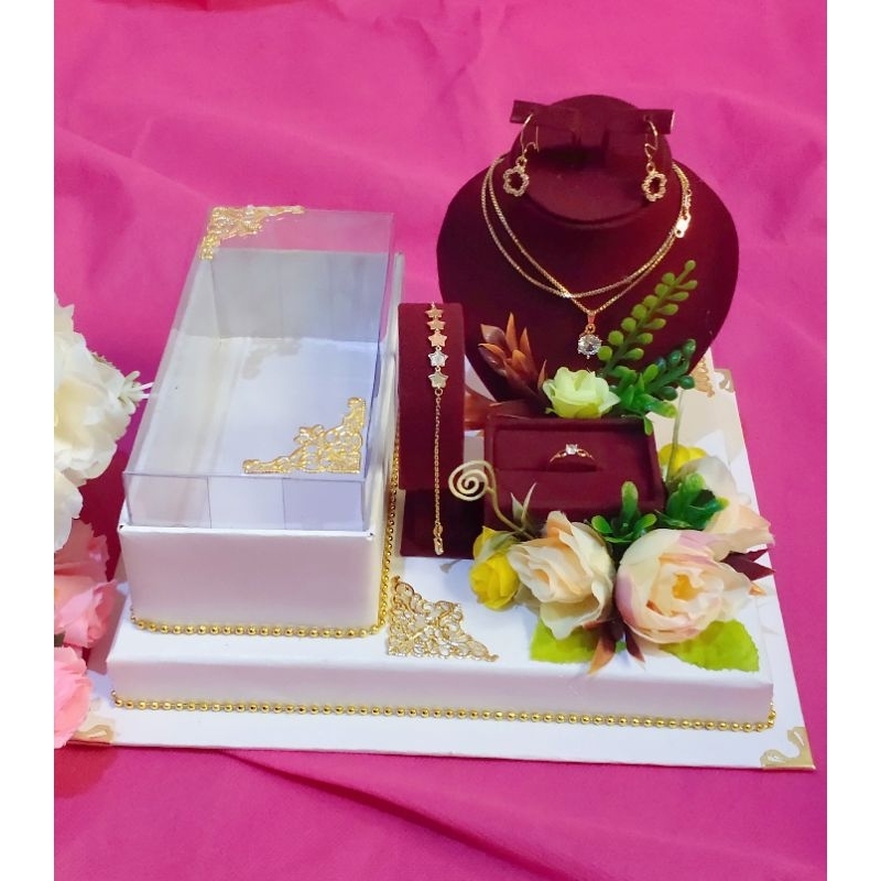 Jual Box mahar seserahan pernikahan lengkap uangkalung gelang cincin ...
