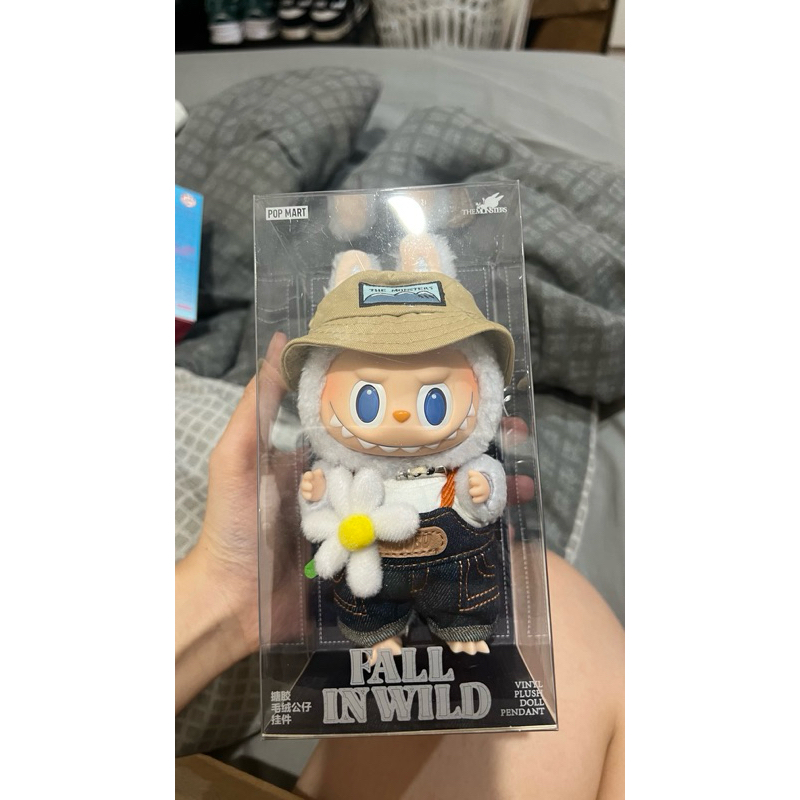 Jual Labubu Fall in Wild | Shopee Indonesia