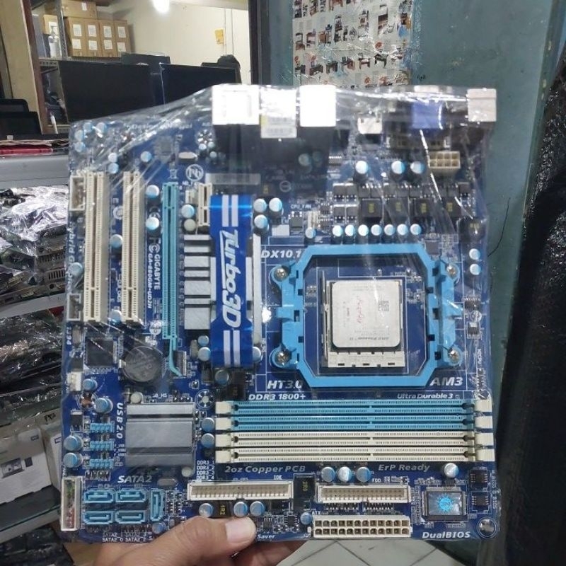 1PCS Gigabyte GA-880GM-UD2H Motherboard AMD 880G socket AM3 DDR3
