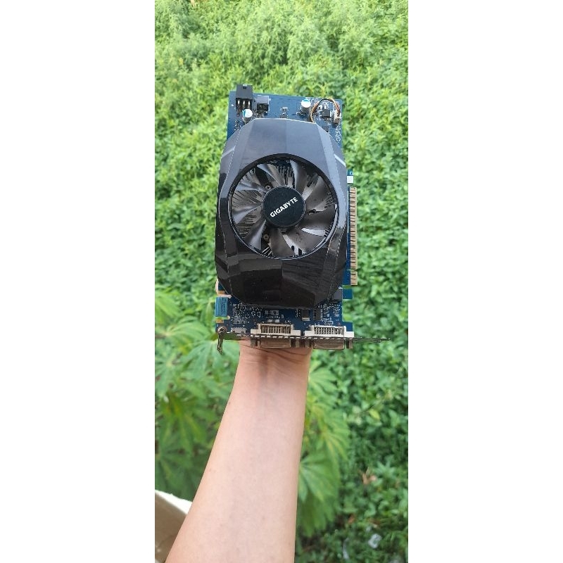 Jual VGA CARD NVIDIA GTS 450 1GB DDR5 GIGABYTE | Shopee Indonesia