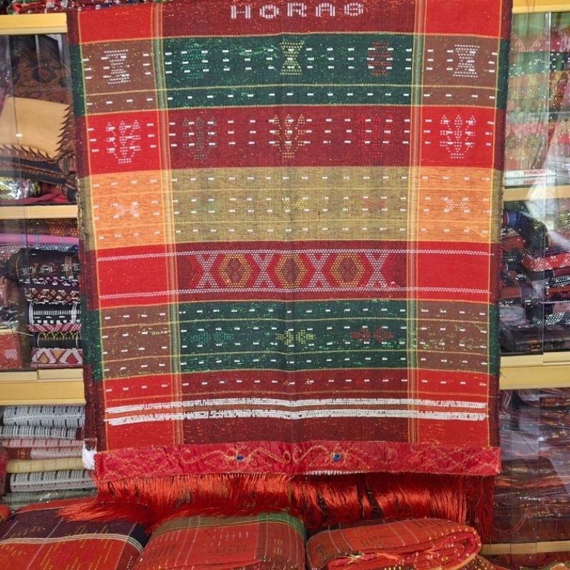 Bordo soch rangi fotosurati