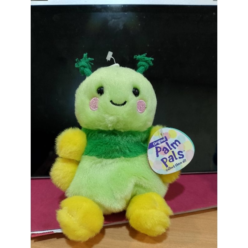 Jual Boneka Palm Pals Ivy Caterpillar PalmPals Ulat Bulu Hijau Rare ...