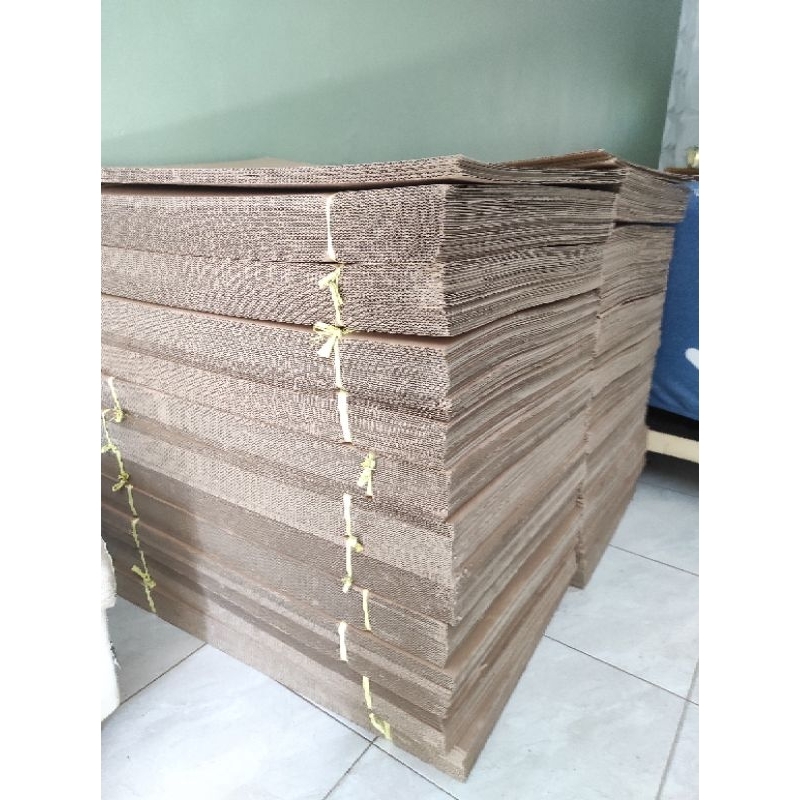 Jual Kardus Kerdus Polos Lembaran Ukuran 85x55 CM Tebal | Shopee Indonesia