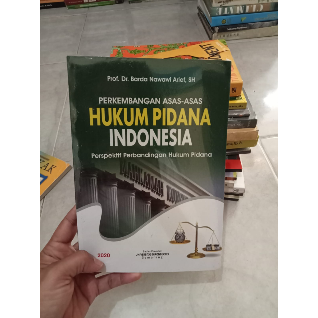 Jual Perkembangan Asas-Asas Hukum Pidana Indonesia By Prof. Dr. Barda ...