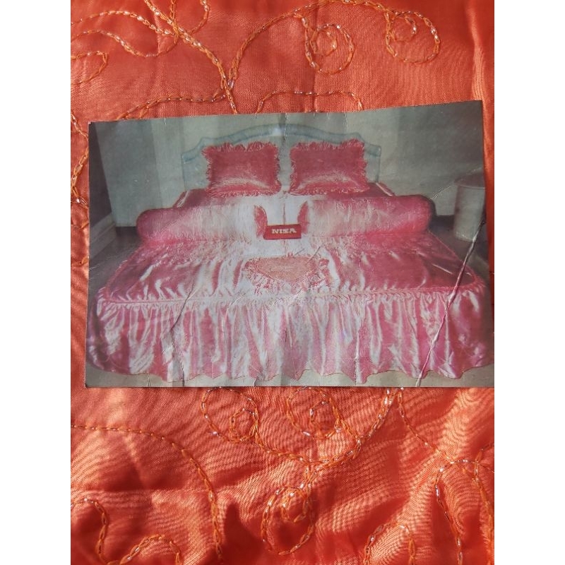 Jual SPREI POLOS BAHAN SATIN PELES RUMBAI TINGGI 25 UKURAN 180x200 ...