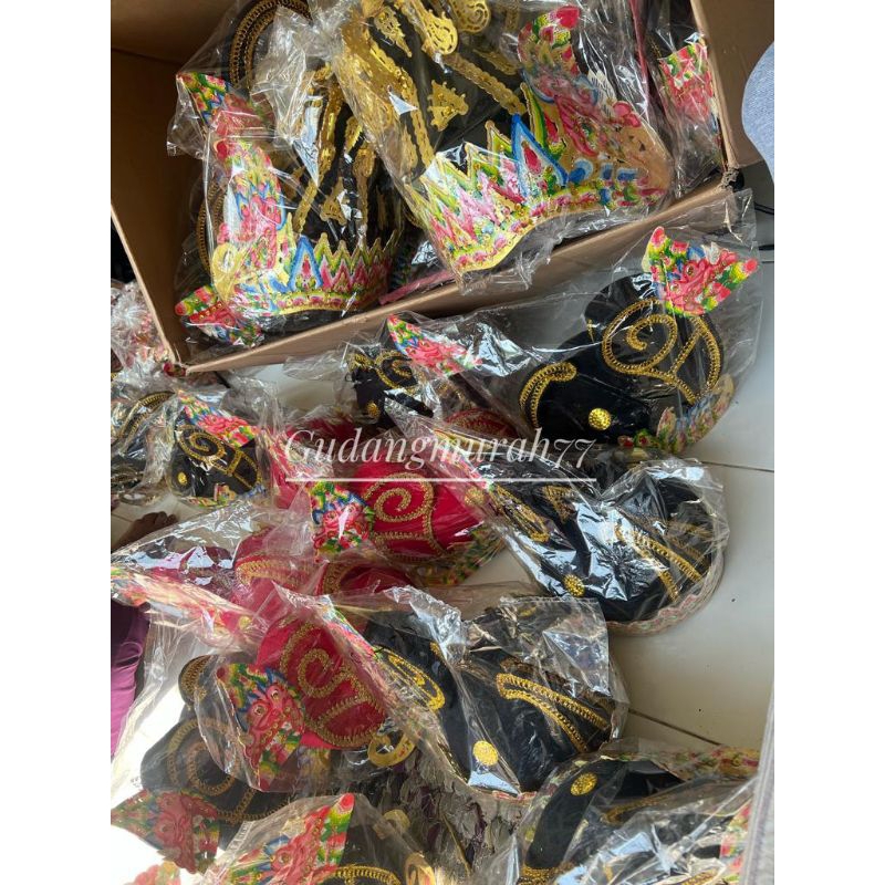 Jual MAHKOTA RAJA KRESNA RAMA BALADEWA IRAHIRAHAN WAYANG ORANG MAHKOTA ...