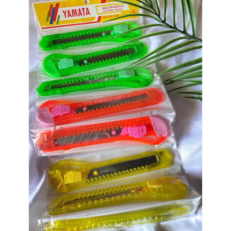 Jual Cutter Besar Art Desiging Knives | Shopee Indonesia