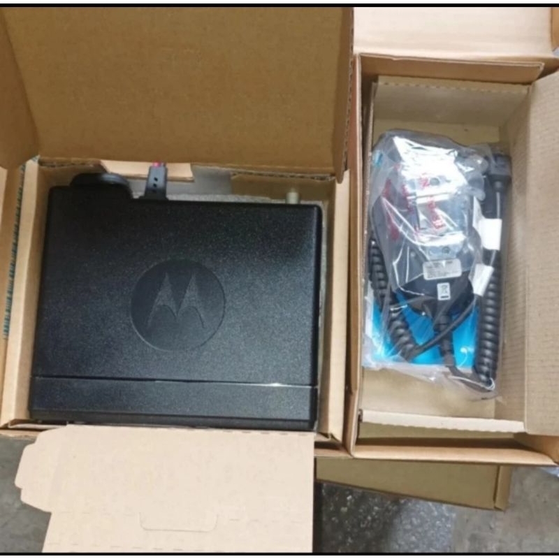 Jual RIG MOTOROLA XIR M3688 VHF 136-174 MHZ RADIO KOMUNIKASI 2 ARAH ...
