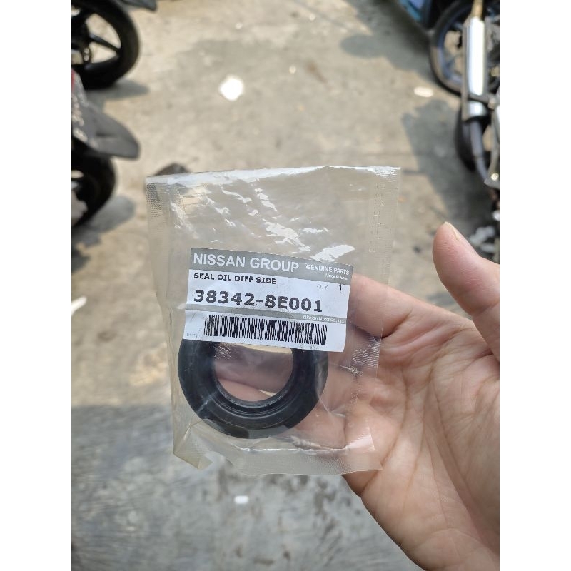 Jual Seal As Roda Kanan Nissan Xtrail T Serena C Livina