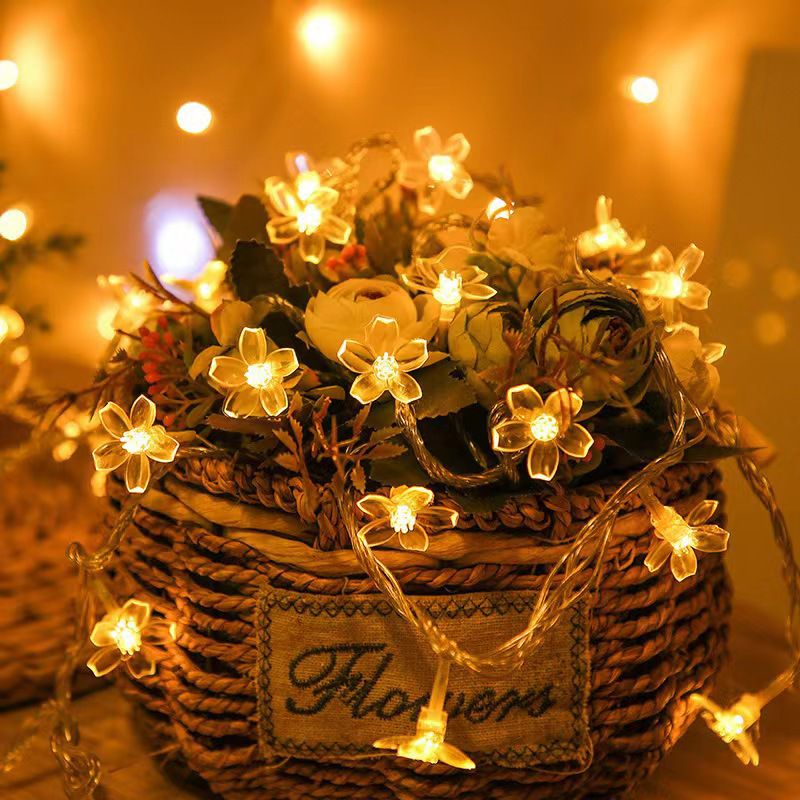 Jual LAMPU HIAS TAMAN PAGAR RUMAH LAMPU TENAGA SURYA BUNGA LAMPU HEMAT