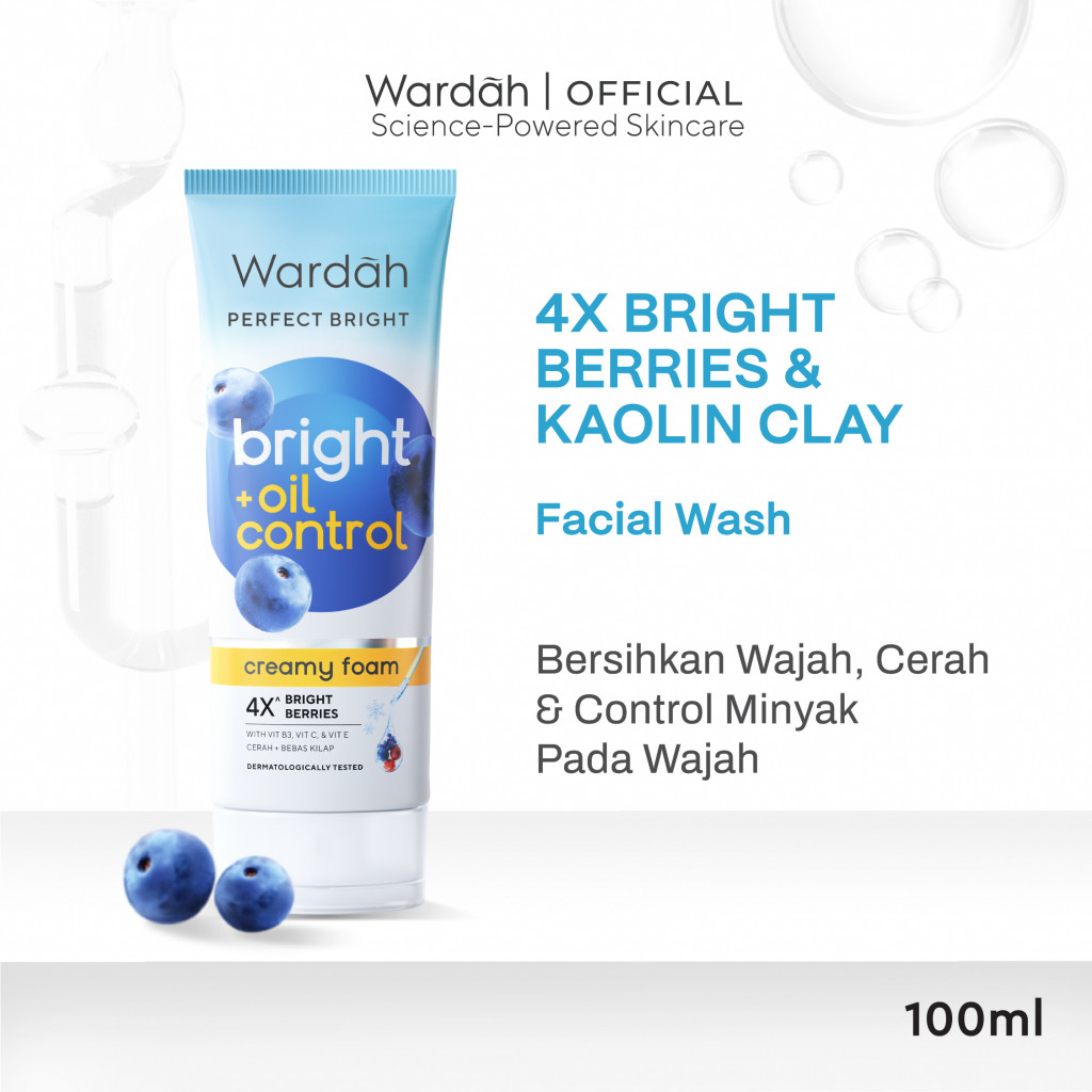 Wardah Perfect Bright Creamy Foam Bright + Oil Control - Facial Wash Untuk Kulit Berminyak - Mengontrol Produksi Minyak Hingga 12 Jam dan Membersihkan Kulit Tanpa Rasa Ketarik - Cerah, Sehat, & Bebas Kilap