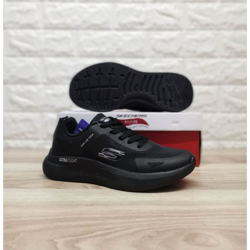 SEPATU SKECHERS ARCH F!T “ULTRA FL!GHT” WANITA (SIZE 35-40) FREE KAOS KAKI