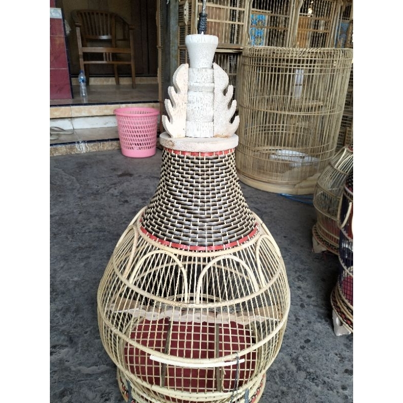Jual SANGKAR KANDANG PERKUTUT RAJUT MODEL KERUCUT. | Shopee Indonesia
