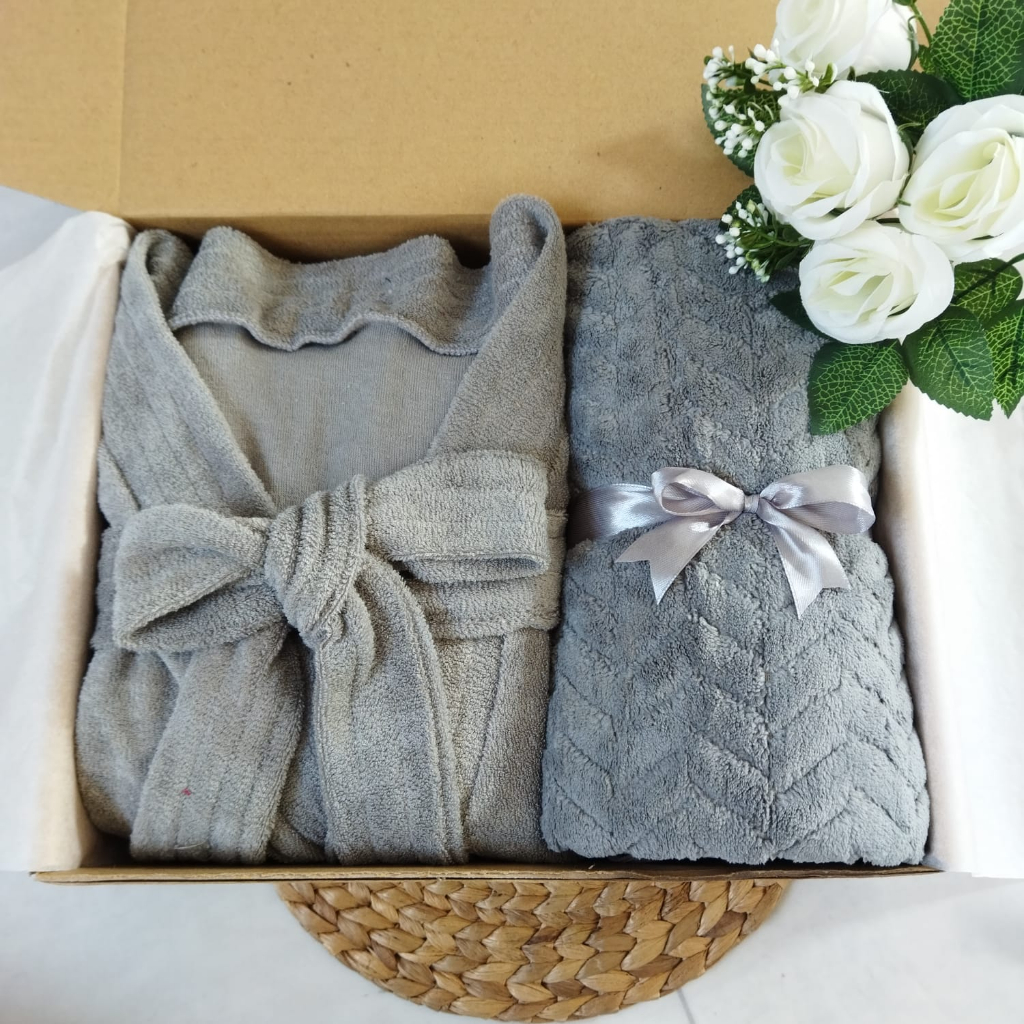 [PROMO READY STOCK BISA COD] KADO PERNIKAHAN HANDUK KIMONO/ HADIAH PERNIKAHAN HANDUK COUPLE/ HAMPERS PERNIKAHAN ULANG TAHUN JOGJA | KADO NIKAHAN KIMONO COUPLE