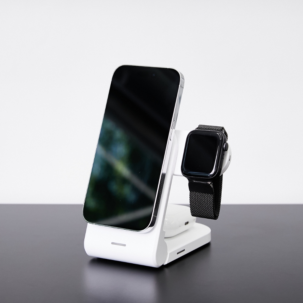 Jual STM 3in1 Docking Wireless Charging Station Charge Tree with ...