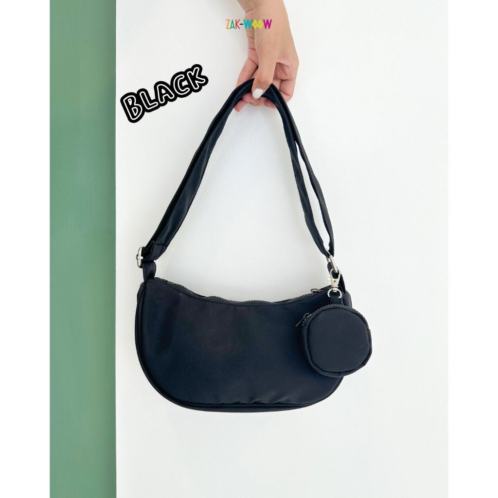 Jual Zakwoowstyle Bana Bag FREE POUCH & PIN | Tas Selempang & Bahu ...