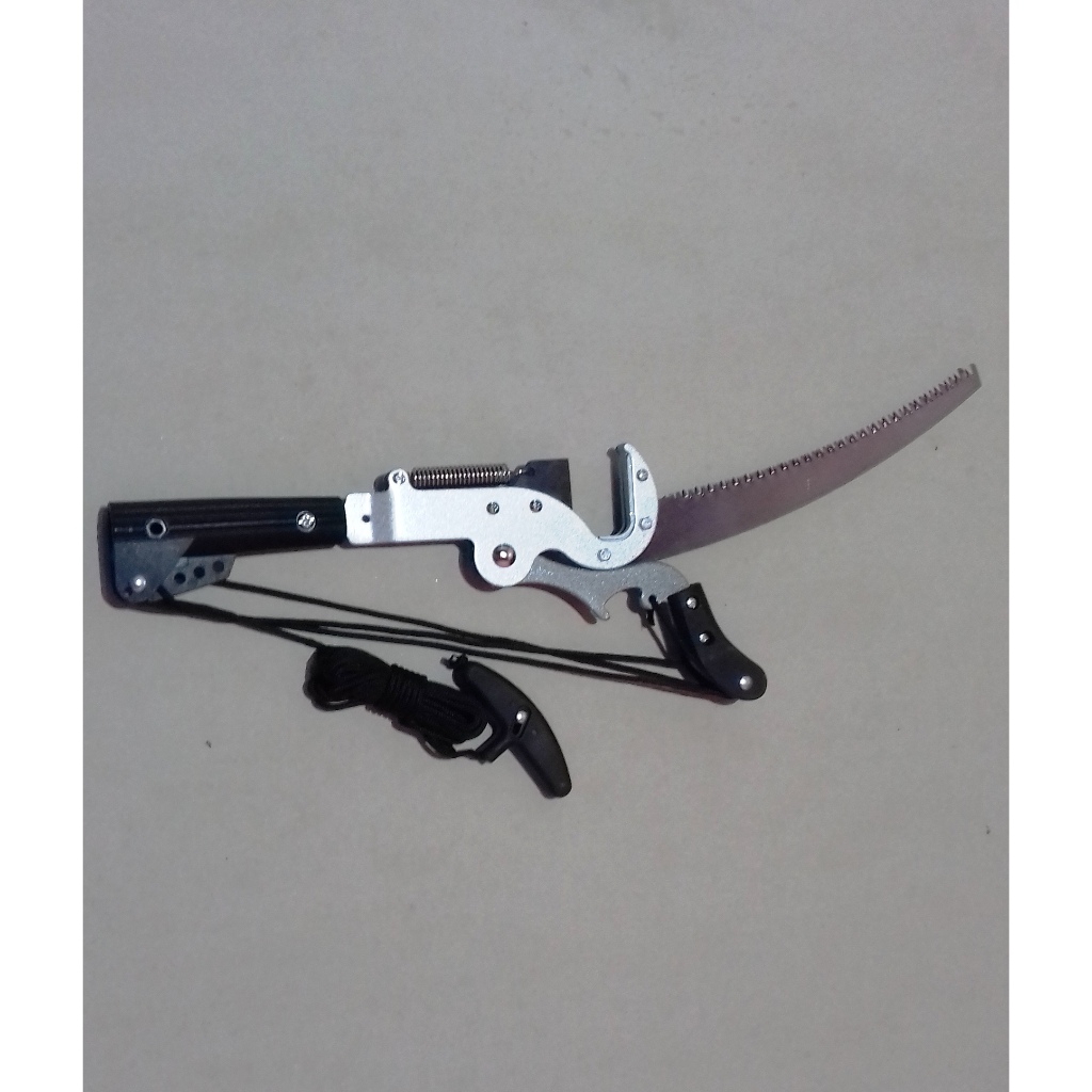 Jual Gergaji Gunting Pemotong Batang Ranting Dan Dahan Yang Tinggi ...