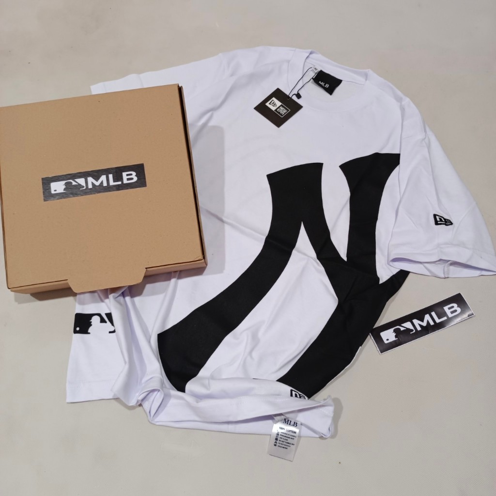 Jual Baju Kaos Pria NY New Era MLB Yankees Big Logo Hitam Putih 24s | Shopee Indonesia