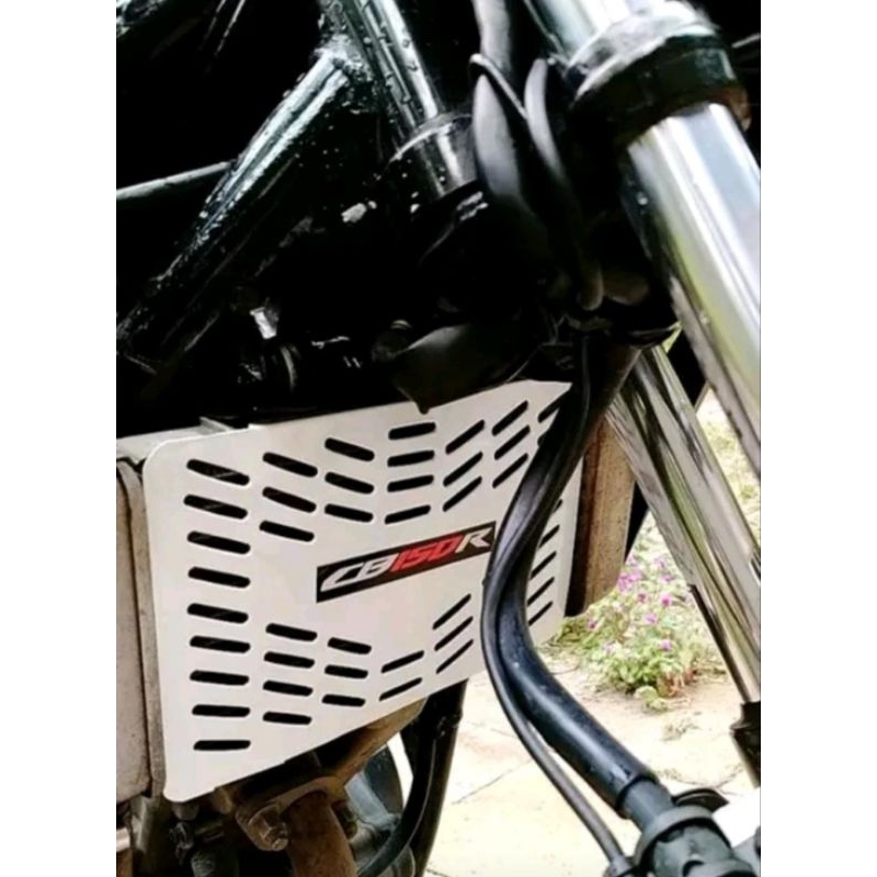 Jual tutup cover radiator besi cb150r atau pelindung cover radiator ...