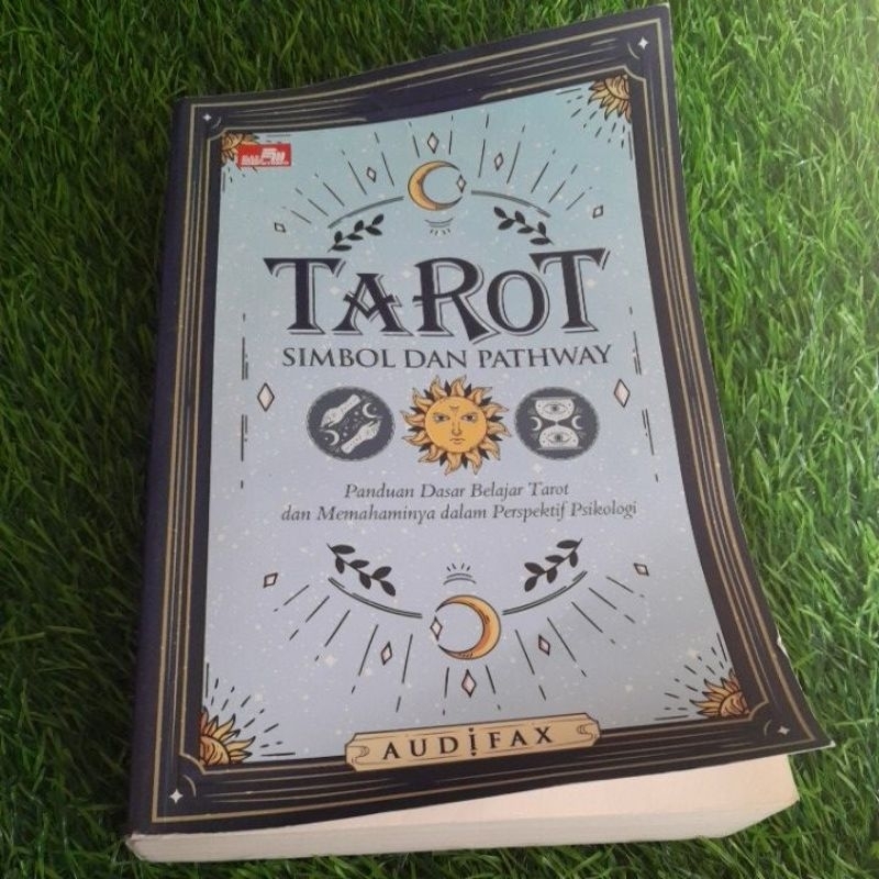 Jual BUKU TAROT SIMBOL DAN PATHWAY | Shopee Indonesia