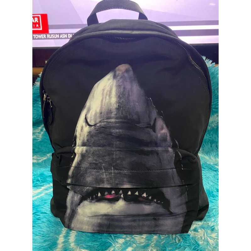 Givenchy shark backpack best sale