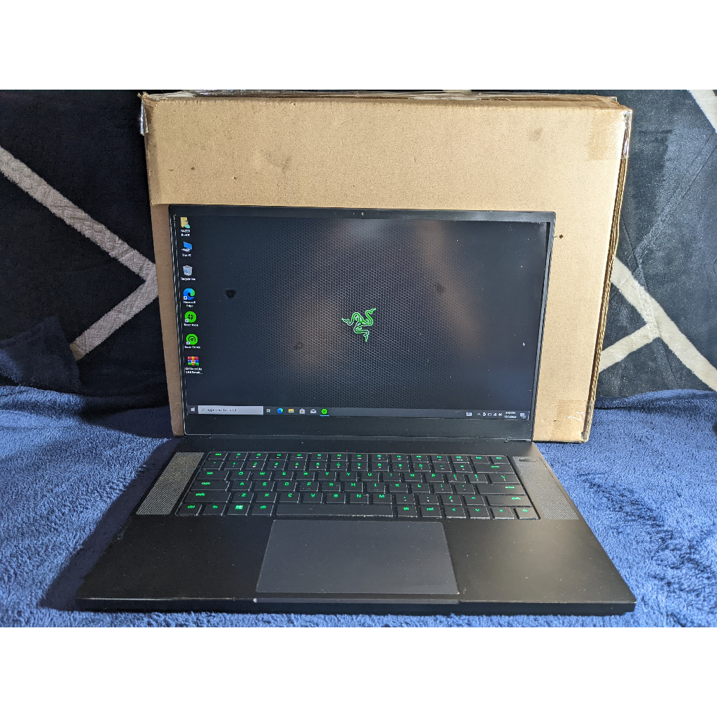 Jual Laptop Gaming Razer Blade 15 Core i7 gen 8 SSD NVIDIA GTX 1070 ...