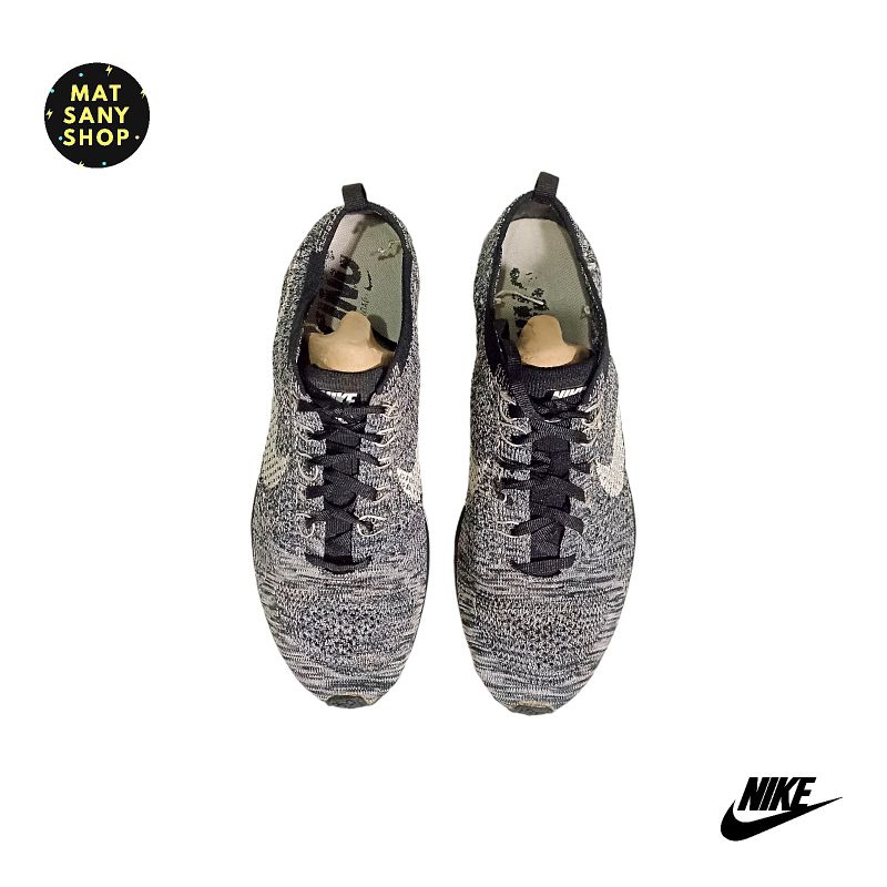 Harga sepatu nike flyknit racer oreo sale